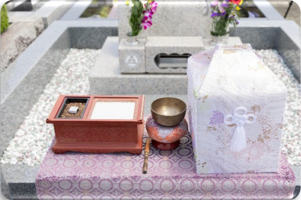納骨供養